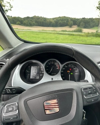Seat Altea XL cena 17800 przebieg: 199000, rok produkcji 2010 z Młynary małe 79